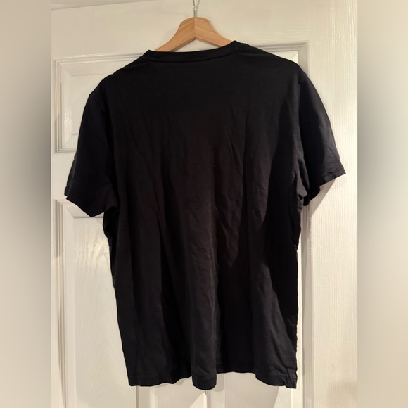 Banana Republic Tee - Picture 3 of 3